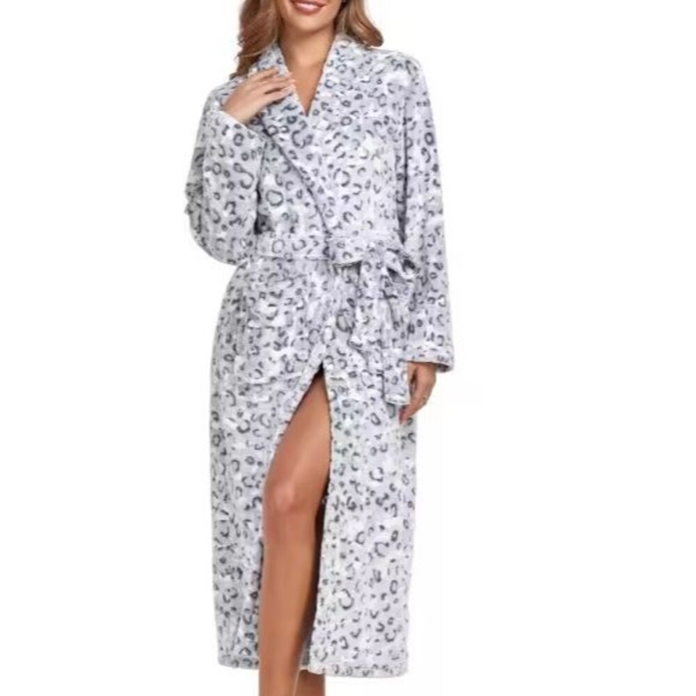Womens M Gray Print Soft Long Elegant Bathrobe Flannel Warm Robe Cozy Spa Comfy